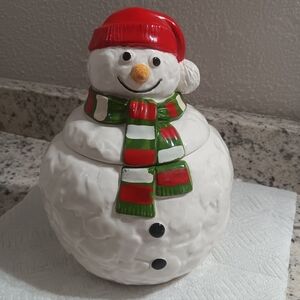 Snowman cookie jar